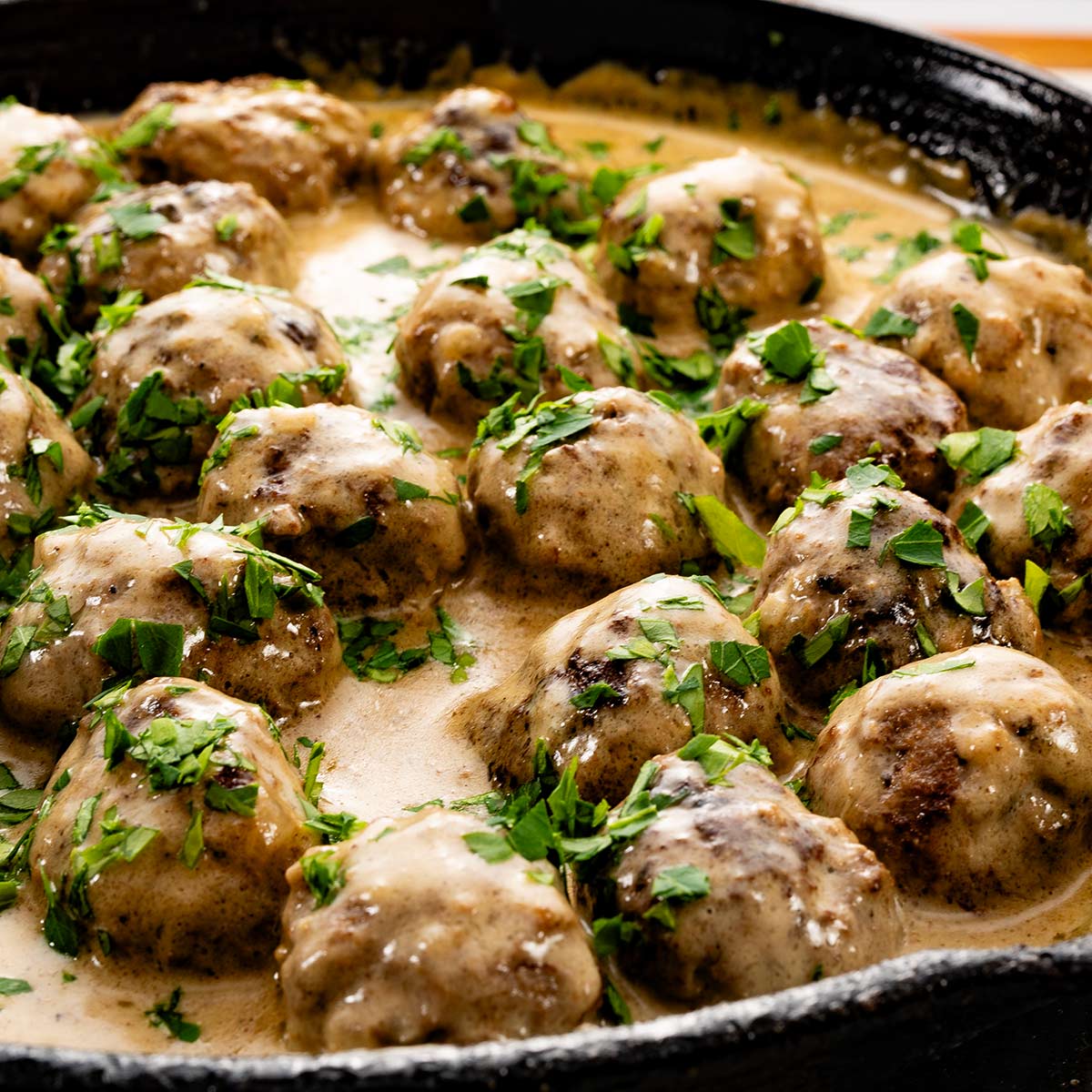 The Best Keto Swedish Meatballs Recipe With Creamy Low Carb Sauce