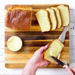 The best keto bread recipe, soft and fluffy.